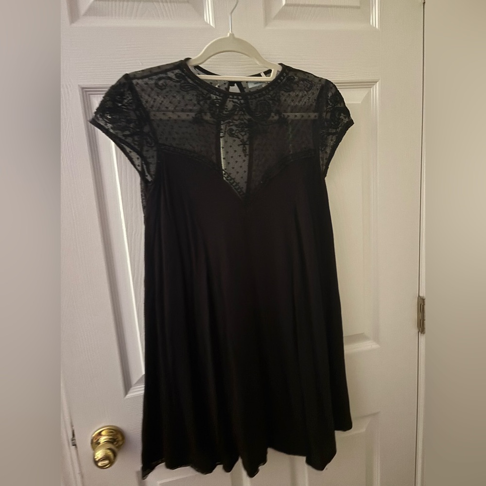 Kimchi Blue Black Lace Overlay Shirt/Dress